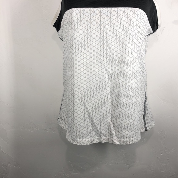 Nike Dri-Fit gray and white workout tank size medium - Picture 3 of 10